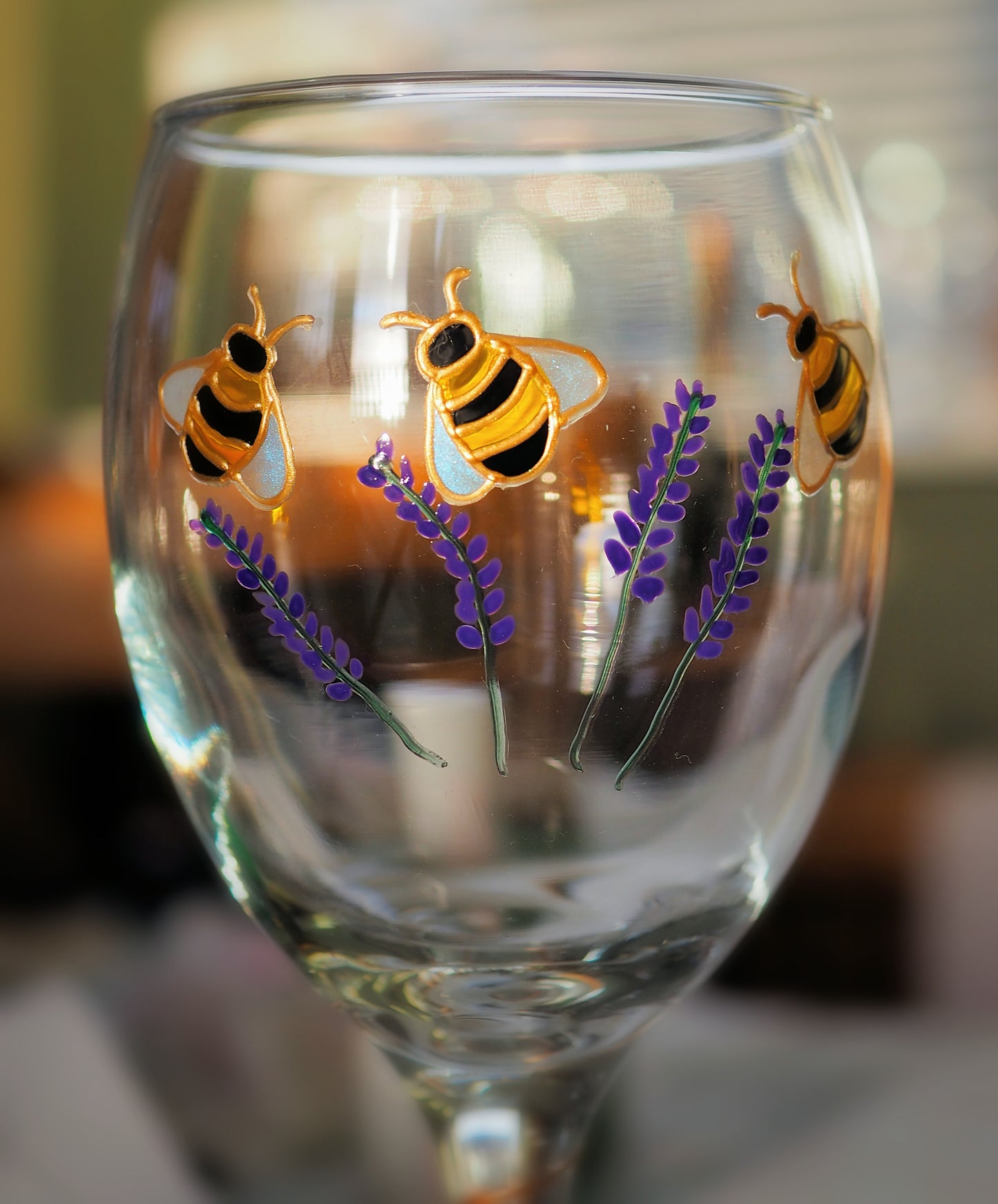 Bees & Lavender Wine Glass