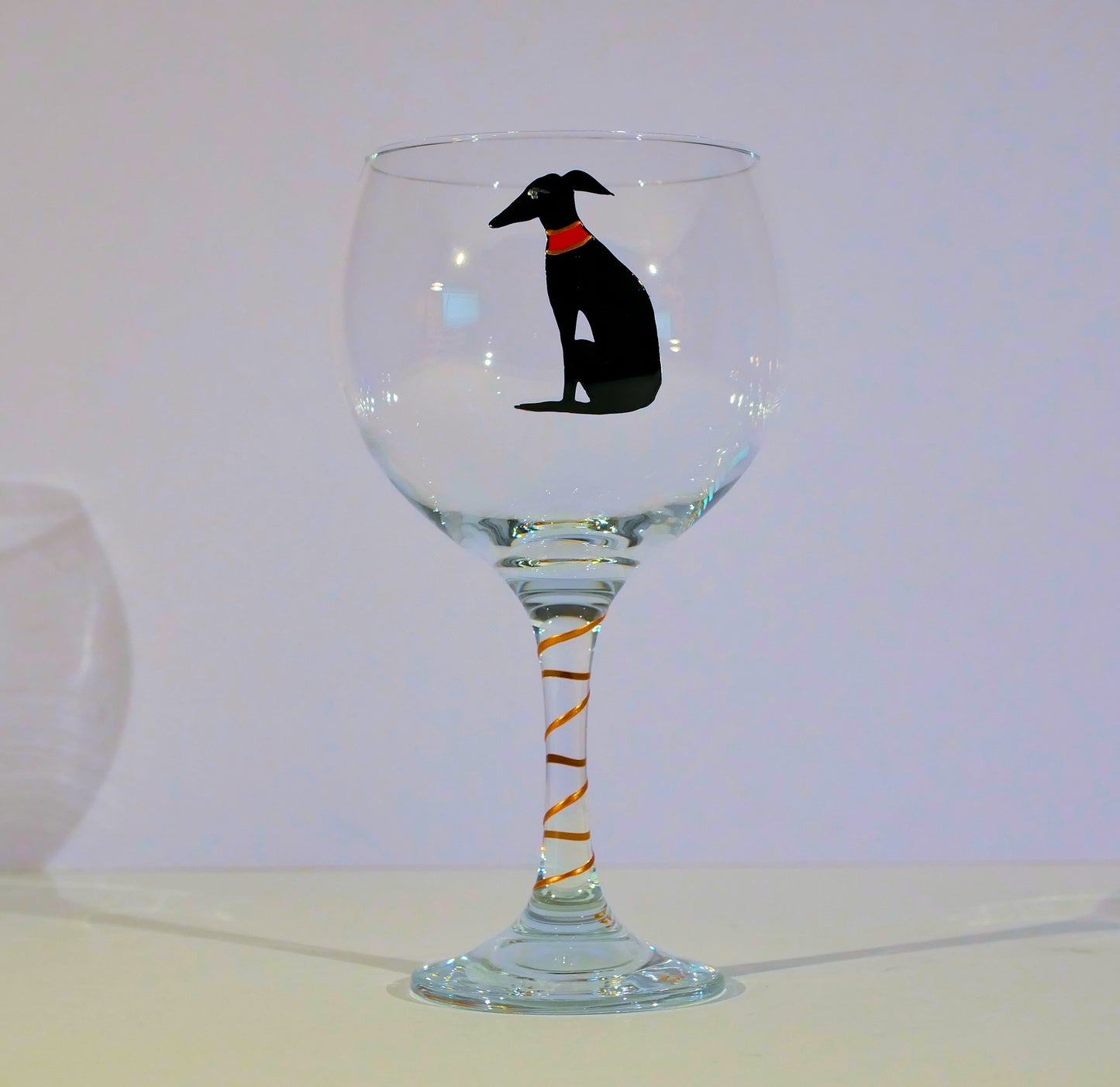 Sitting Hound Stemmed Gin Glass