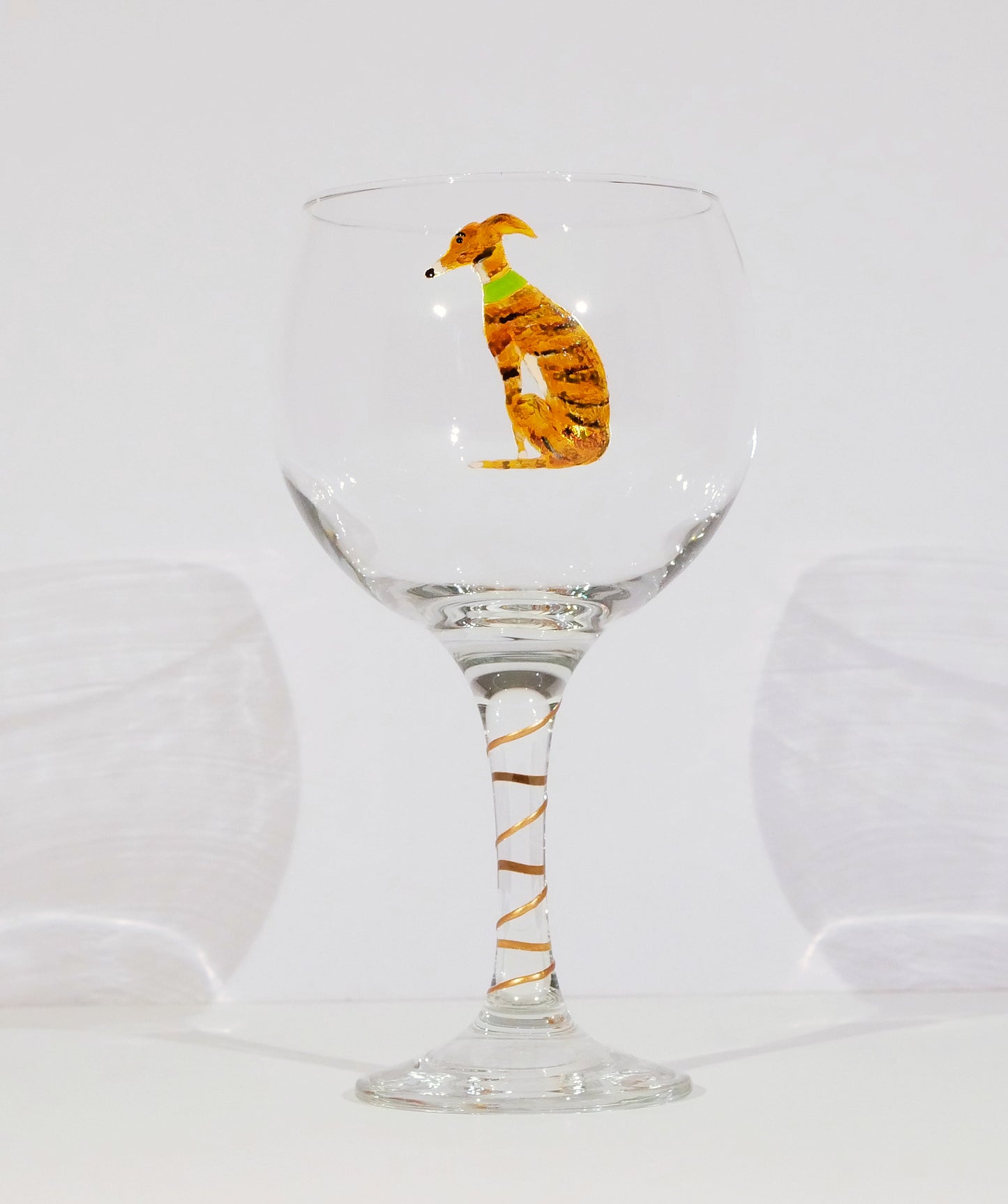 Sitting Hound Stemmed Gin Glass