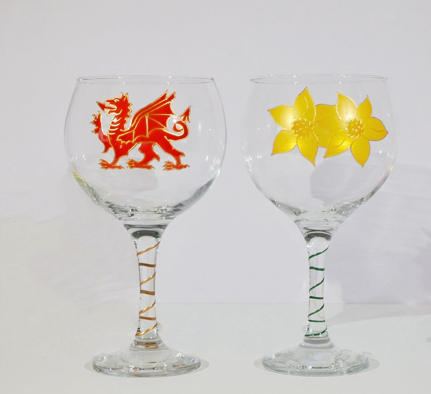 Welsh Dragon Stemmed Gin Glass