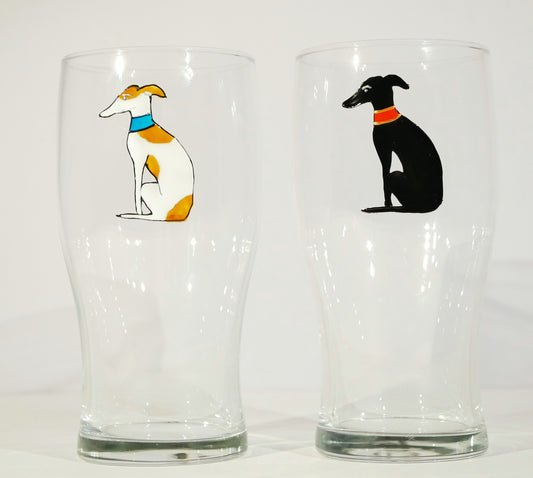 Sitting Hound Pint Glass